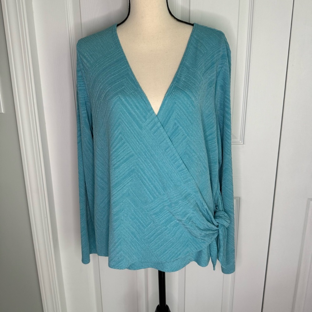 Citiknits Elegant long sleeve figure flattering teal Blue Wrap Blouse XL‎